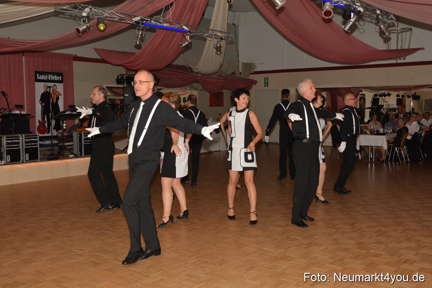 Crazy ASV Herbstball 051116 0105