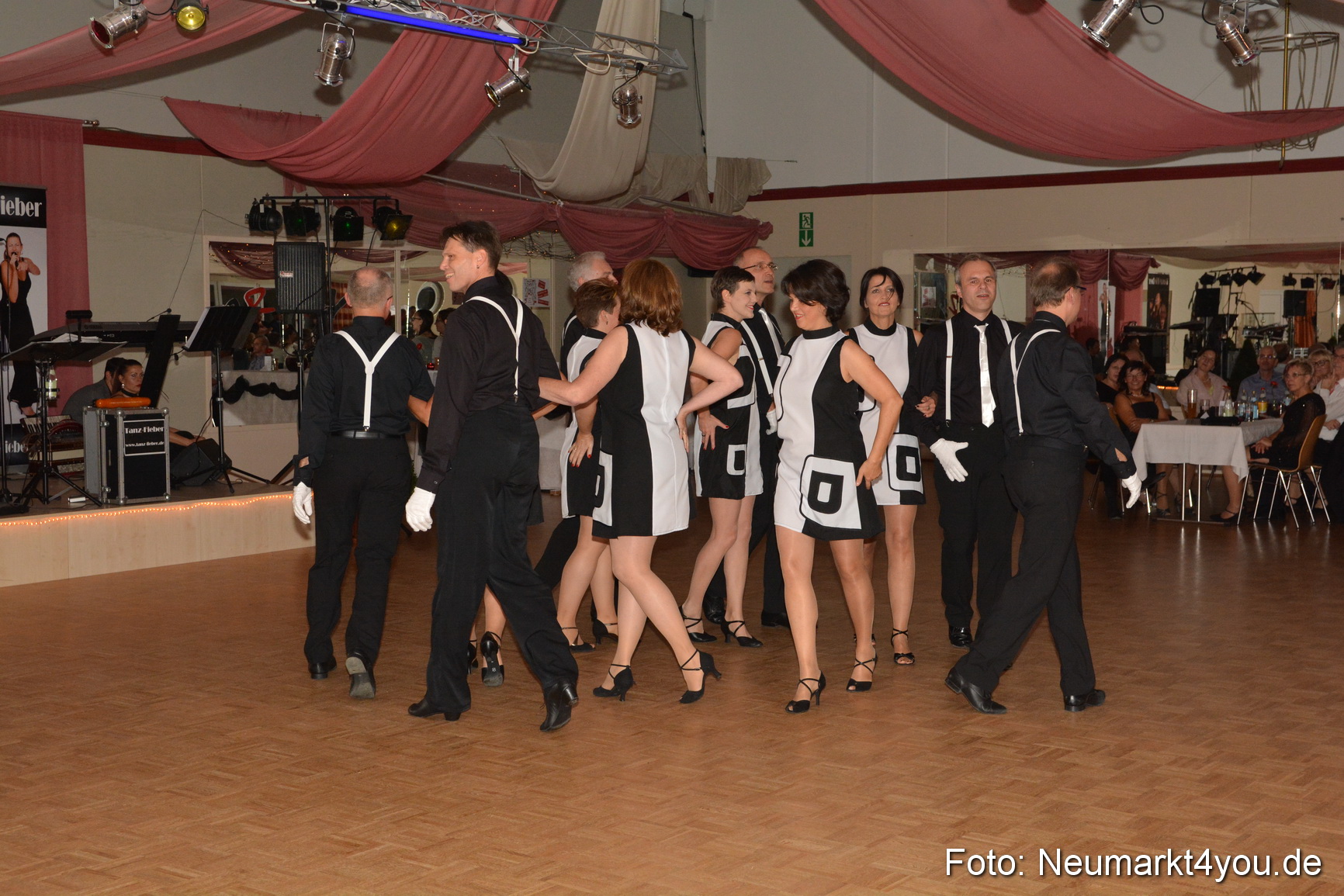 Crazy ASV Herbstball 051116 0106