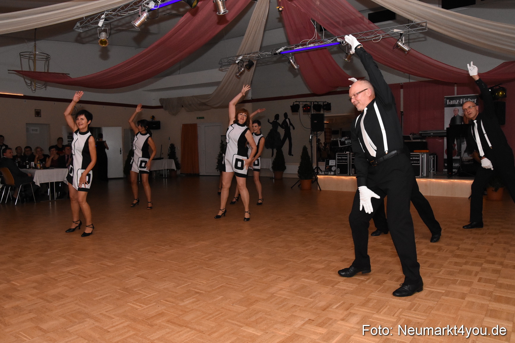 Crazy ASV Herbstball 051116 0108