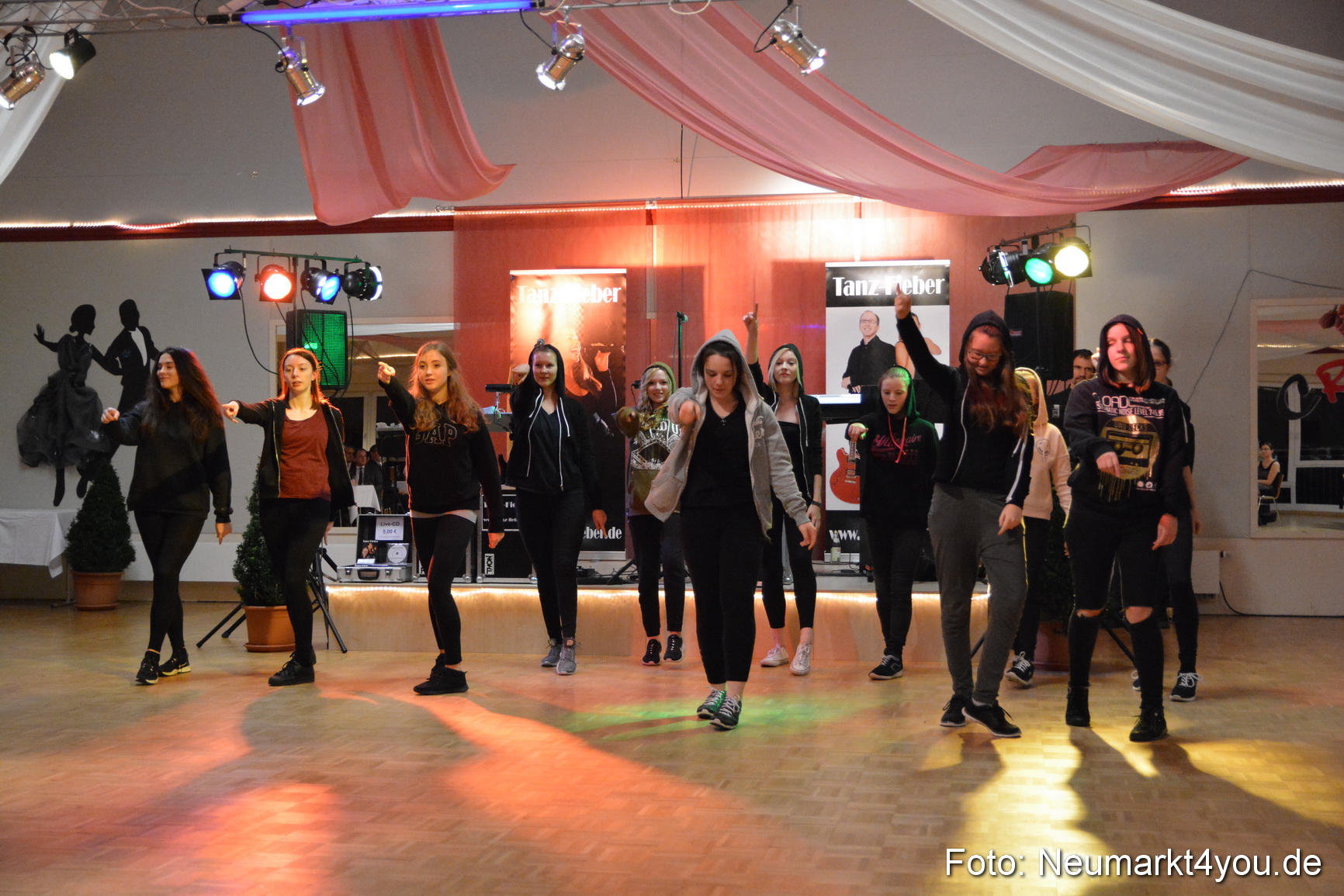 Crazy ASV Herbstball 051116 0136