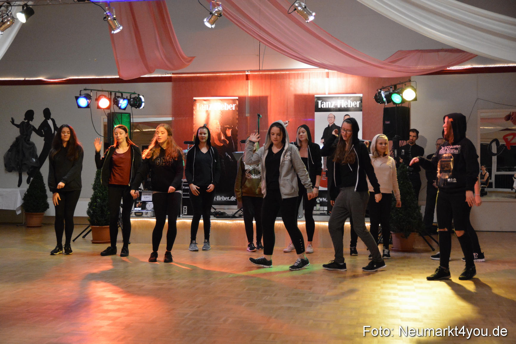 Crazy ASV Herbstball 051116 0137