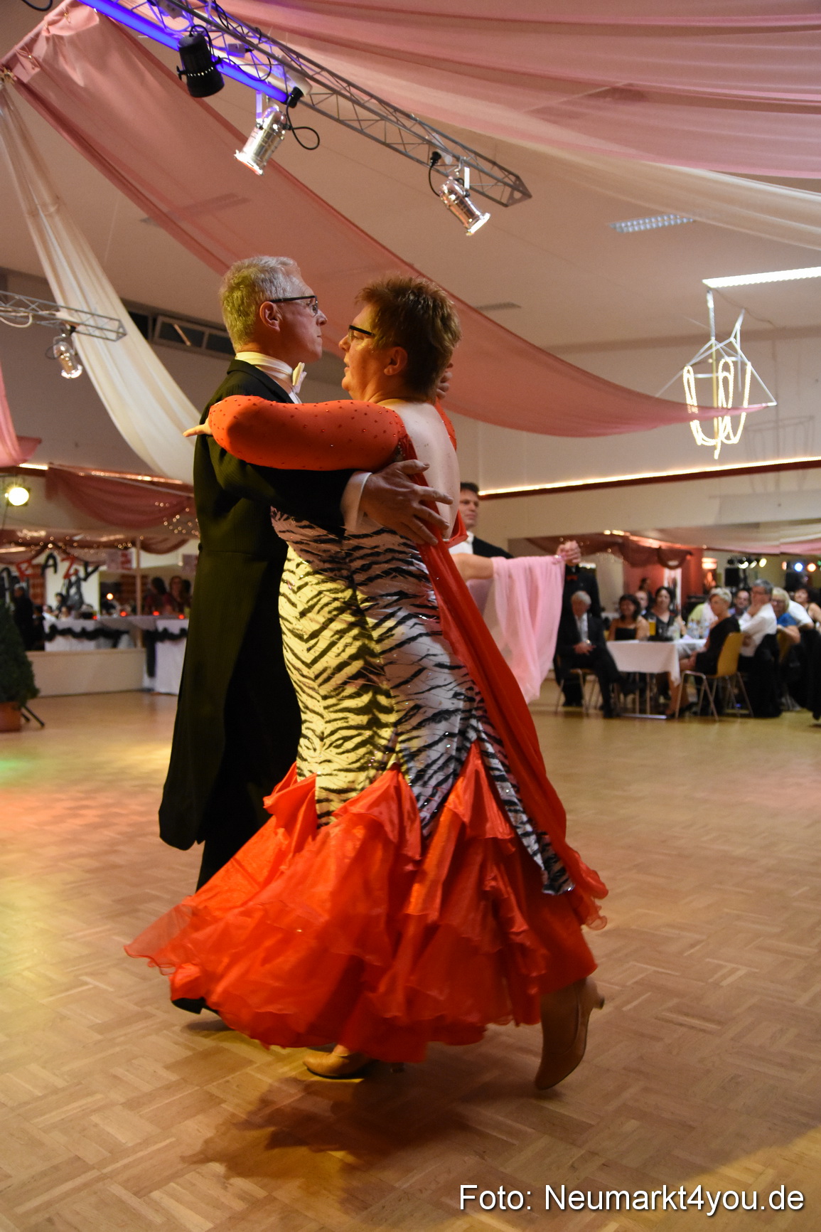 Crazy ASV Herbstball 051116 0139