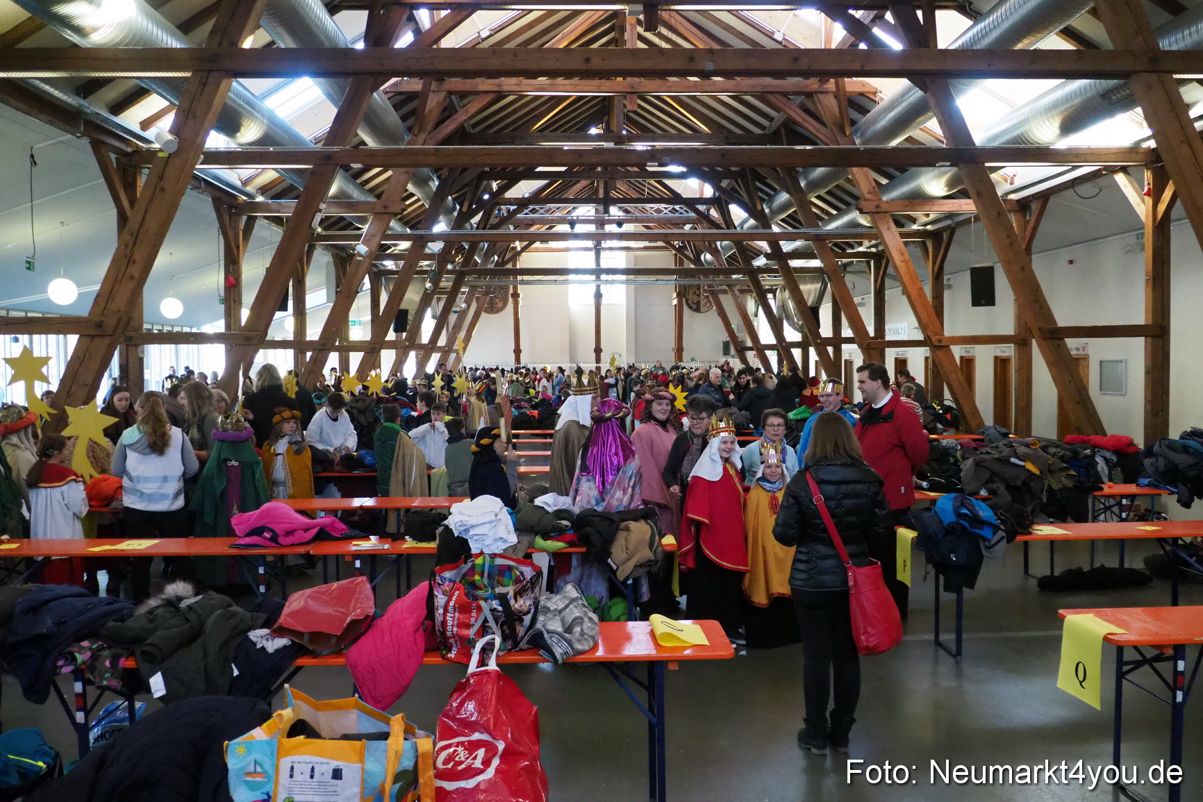 Sternsinger in Neumarkt 291216 0103