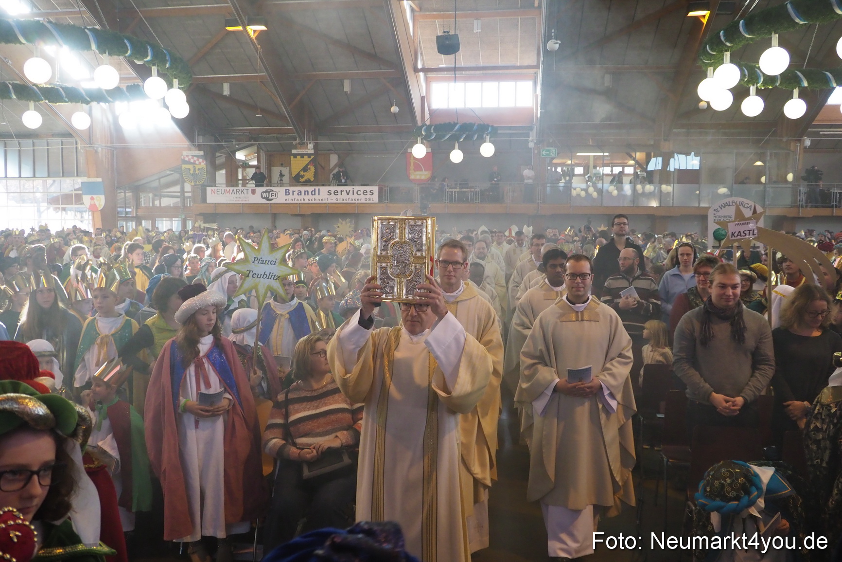 Sternsinger in Neumarkt 291216 0130