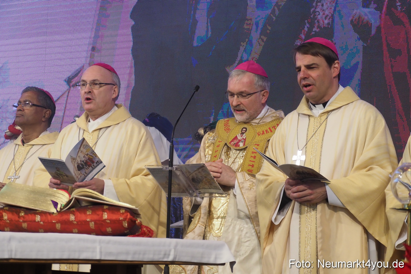 Sternsinger in Neumarkt 291216 0136