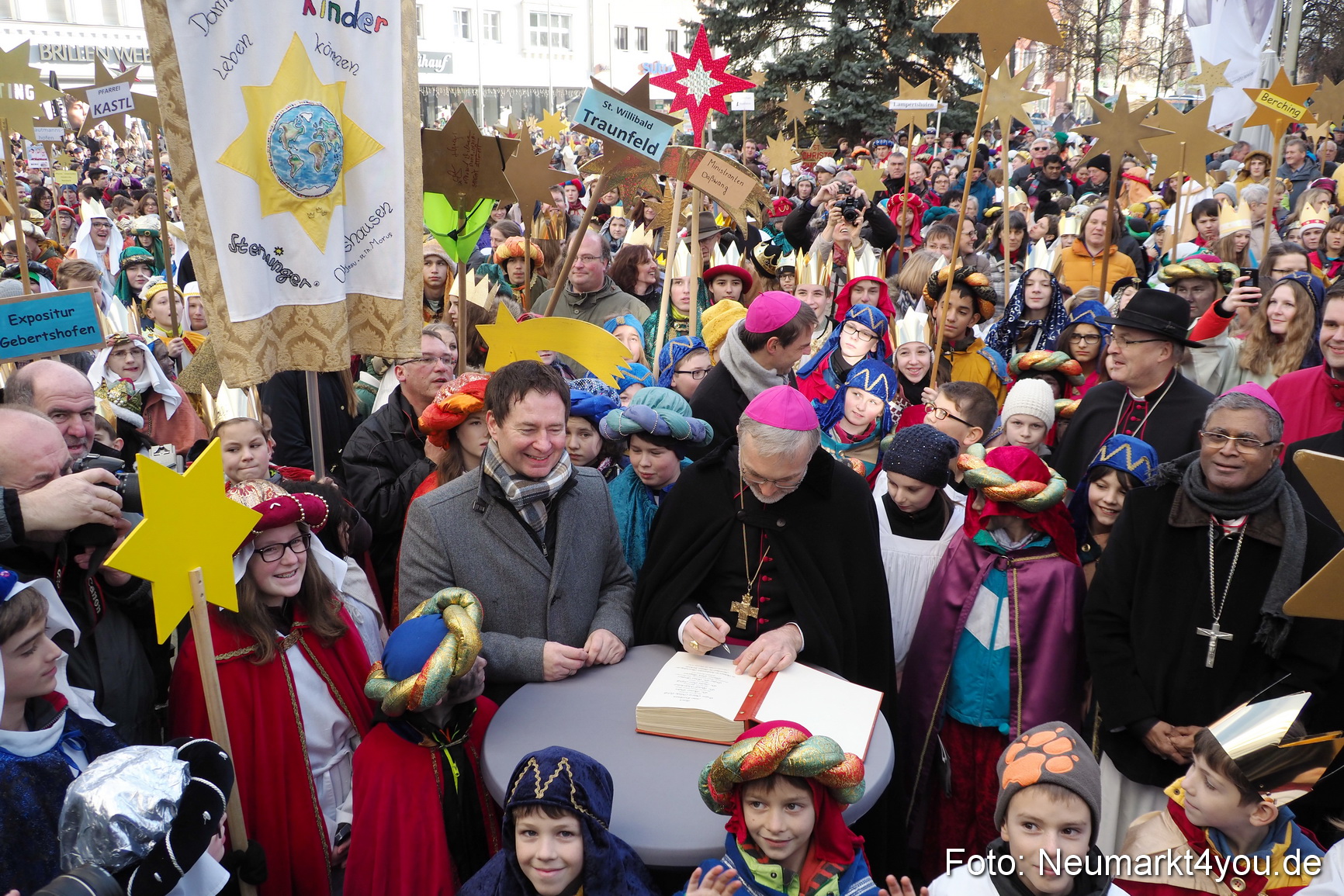 Sternsinger in Neumarkt 291216 0219