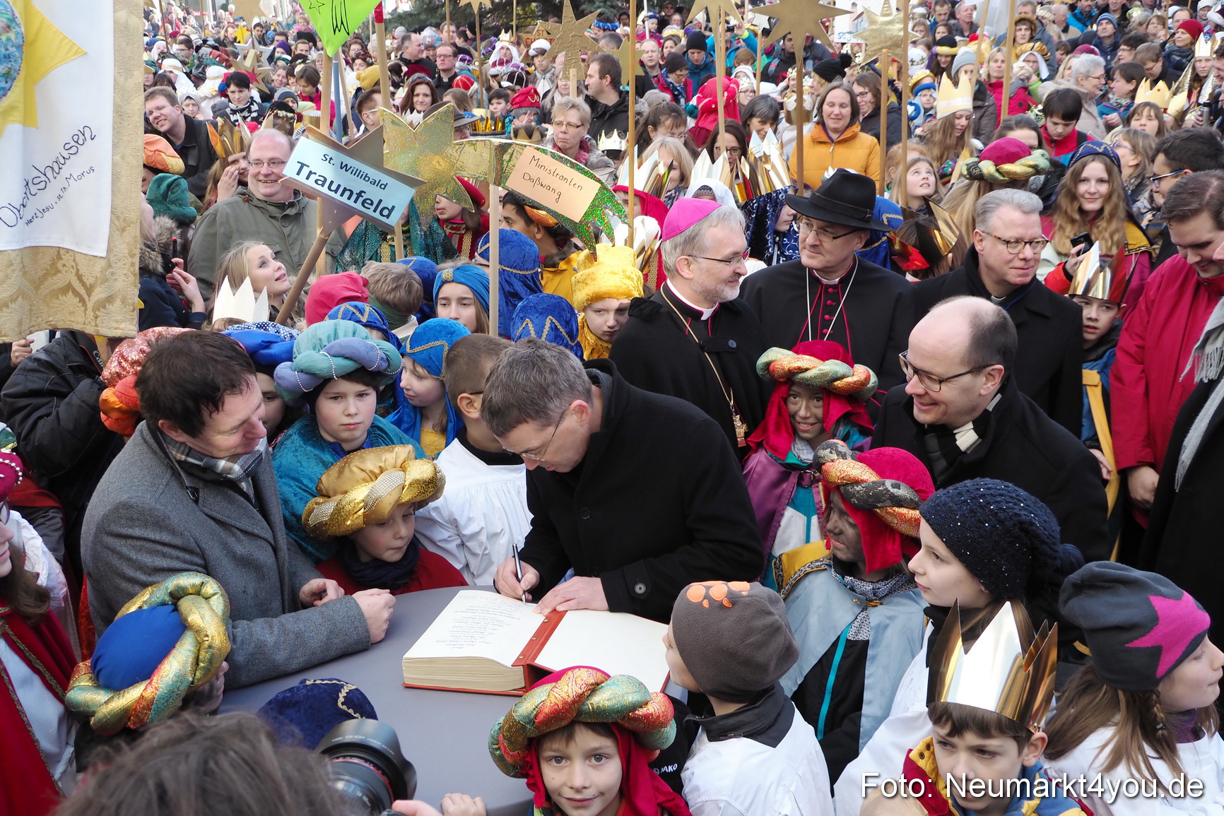 Sternsinger in Neumarkt 291216 0225