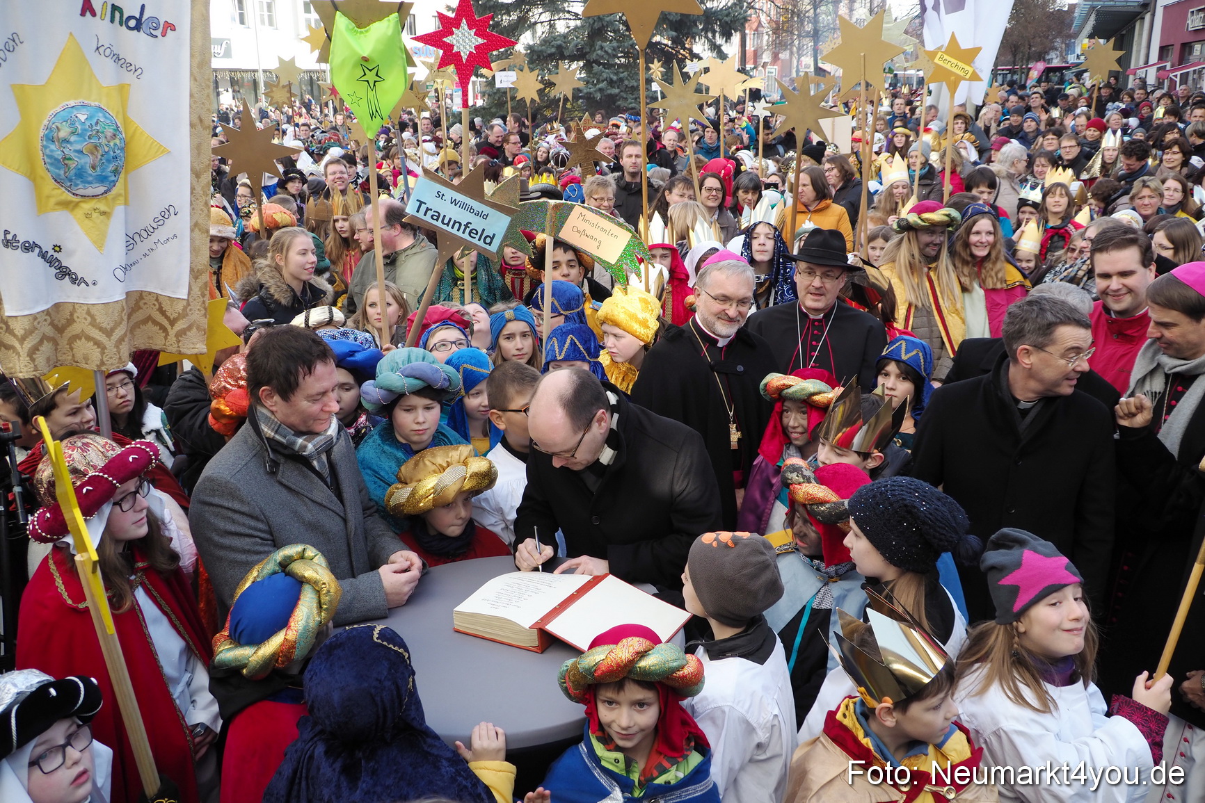 Sternsinger in Neumarkt 291216 0226