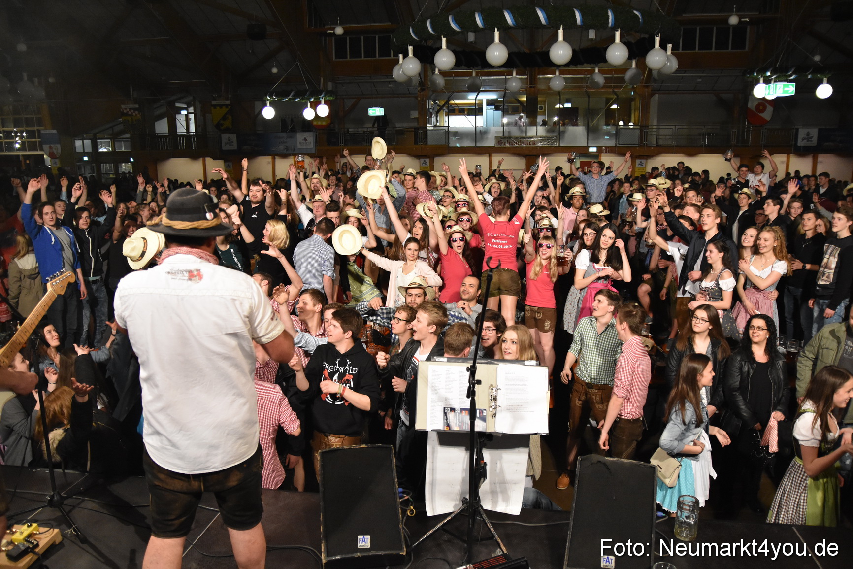 Frühlingsfest Neumarkt 2016 220416 0126