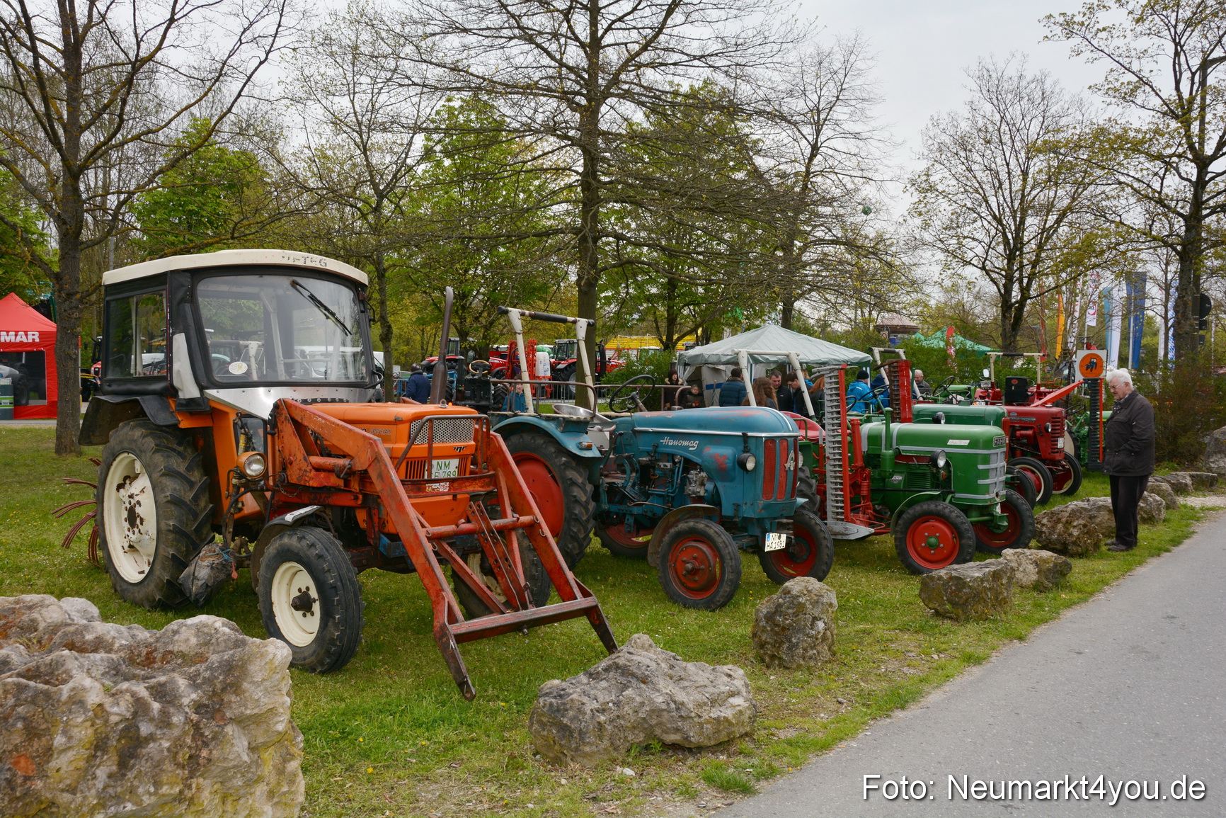 Frühlingsfest Ausstellung 2016 230416 0145