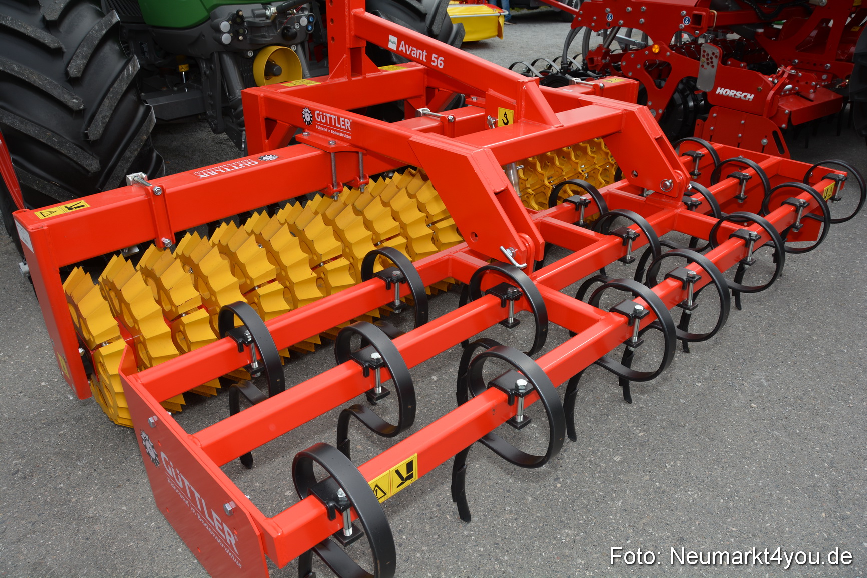 Frühlingsfest Ausstellung 2016 230416 0154