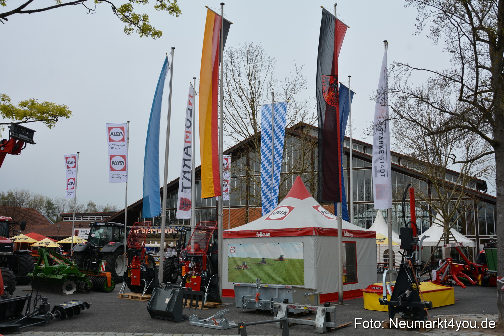 Frühlingsfest Ausstellung 2016 230416 0156