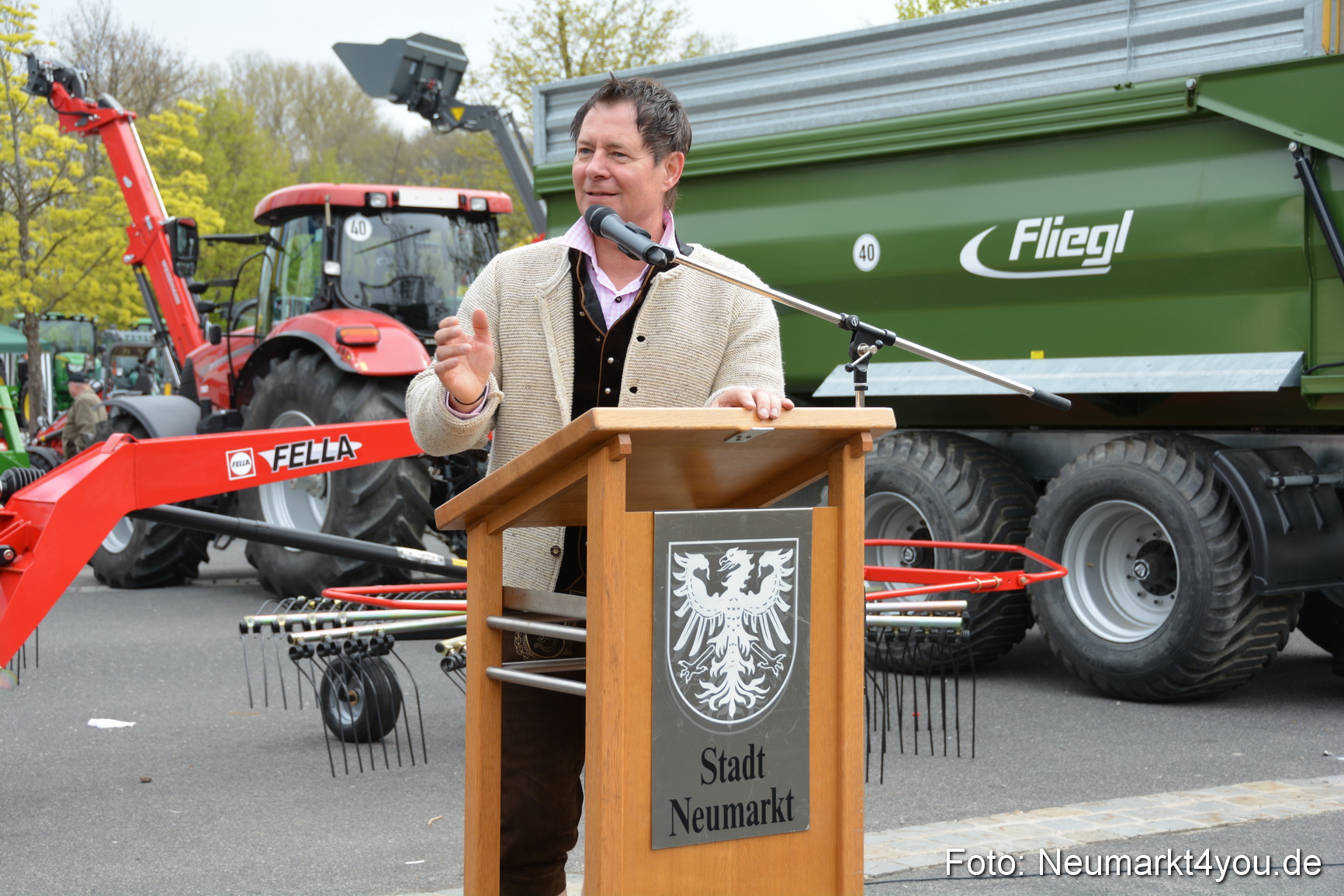 Frühlingsfest Ausstellung 2016 230416 0172