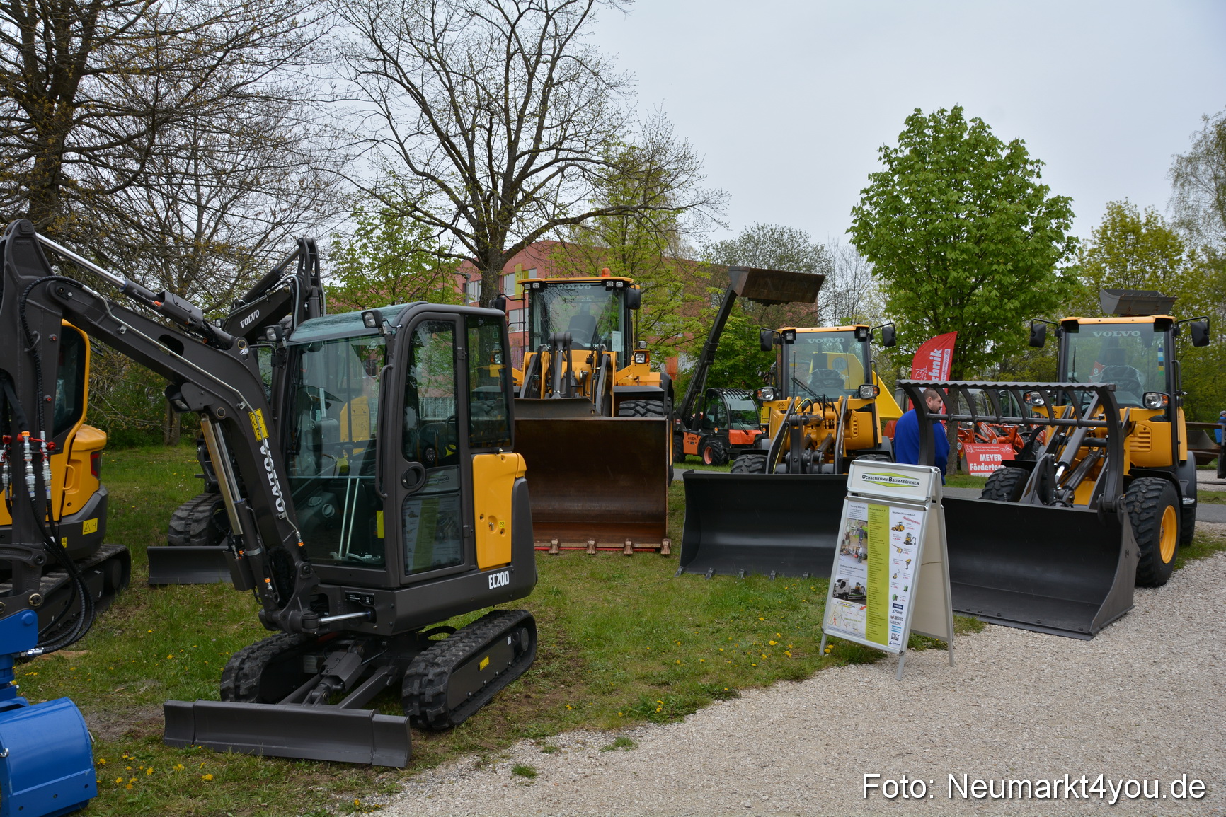 Frühlingsfest Ausstellung 2016 230416 0201