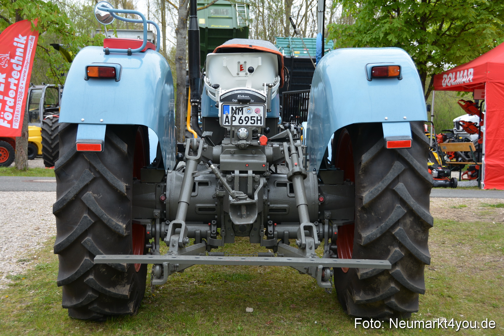 Frühlingsfest Ausstellung 2016 230416 0203