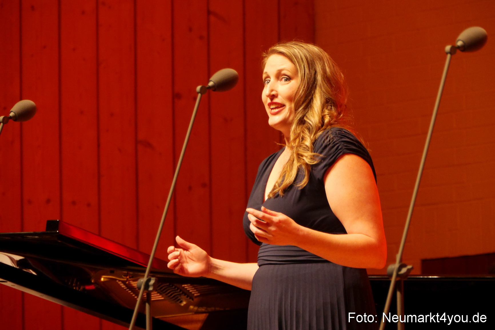 IMA Cabaret 110816 0021