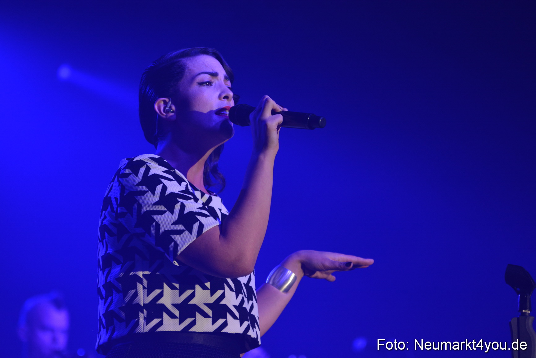 Caro Emerald Jazz Blues Open Wendelstein 300416 0016