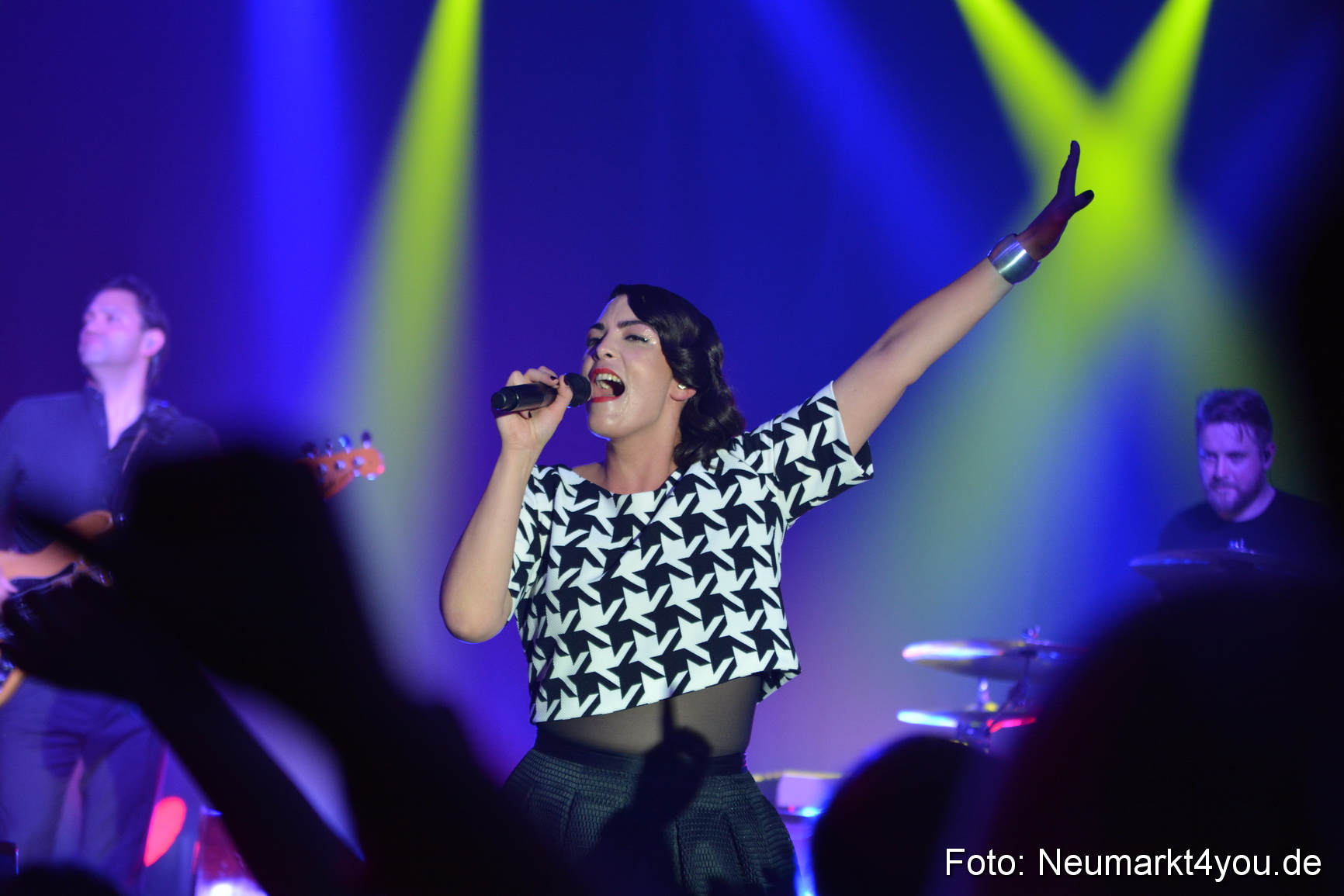 Caro Emerald Jazz Blues Open Wendelstein 300416 0062