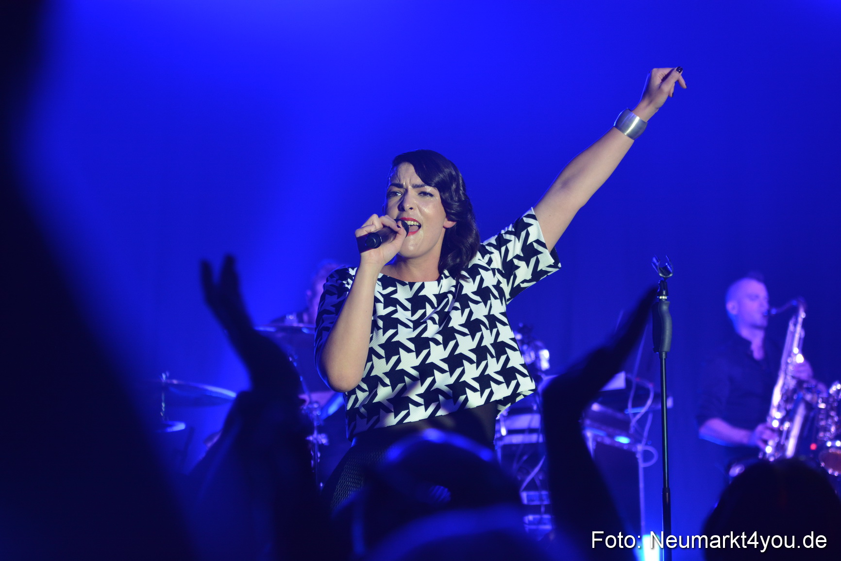 Caro Emerald Jazz Blues Open Wendelstein 300416 0063