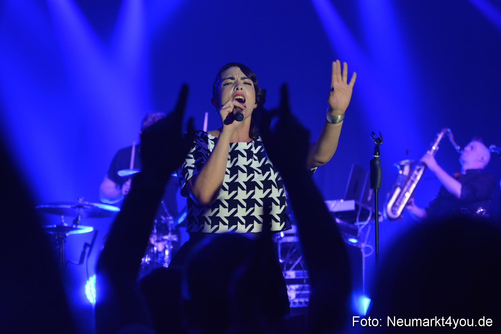 Caro Emerald Jazz Blues Open Wendelstein 300416 0064