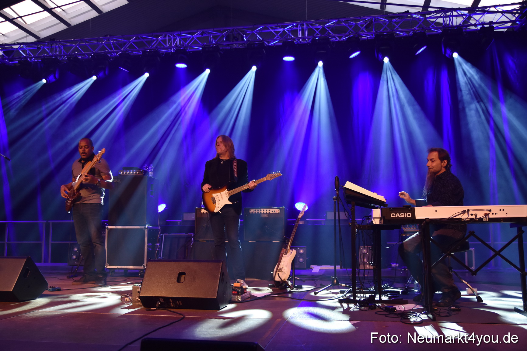 Simon Phillips 020516 0002