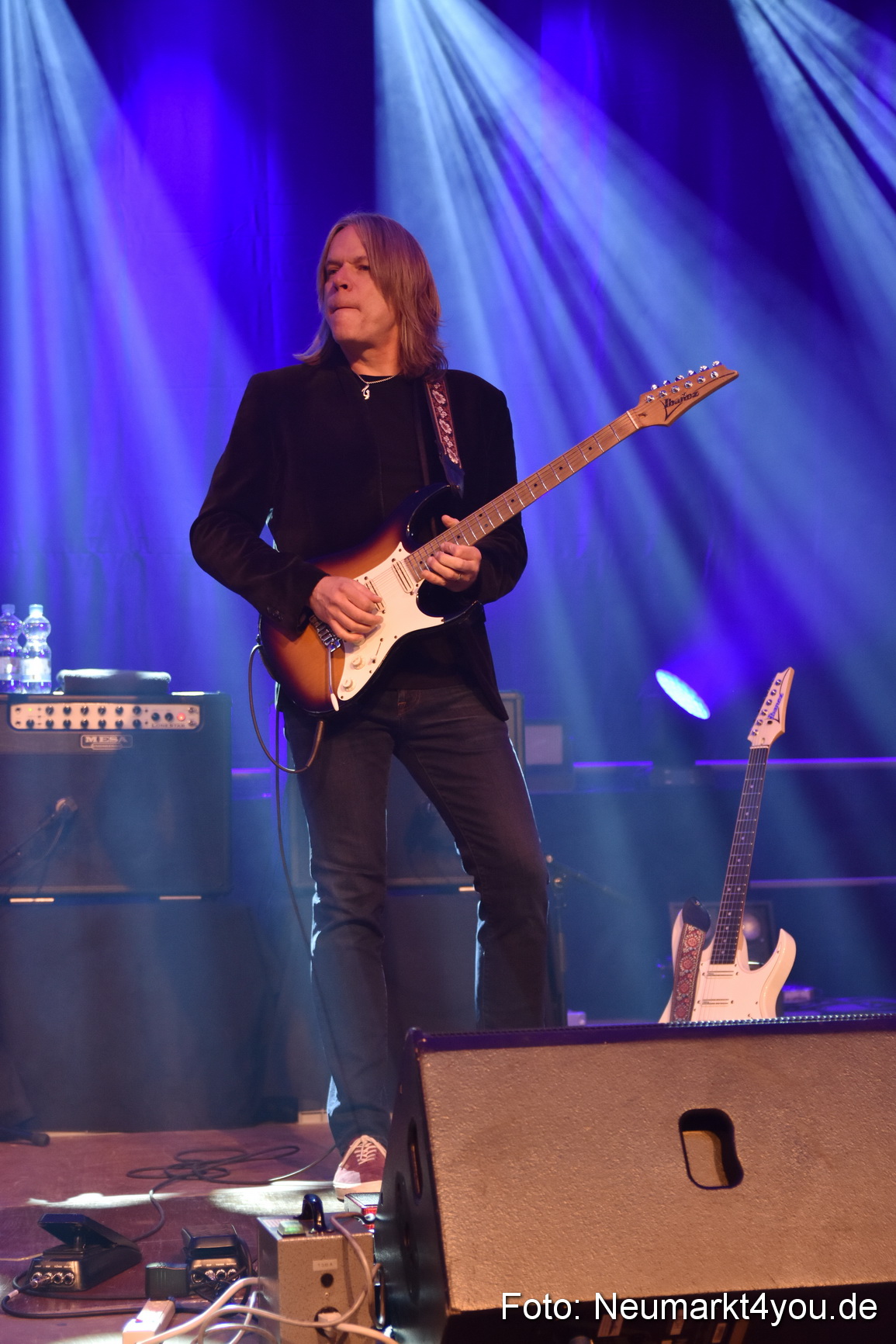 Simon Phillips 020516 0010