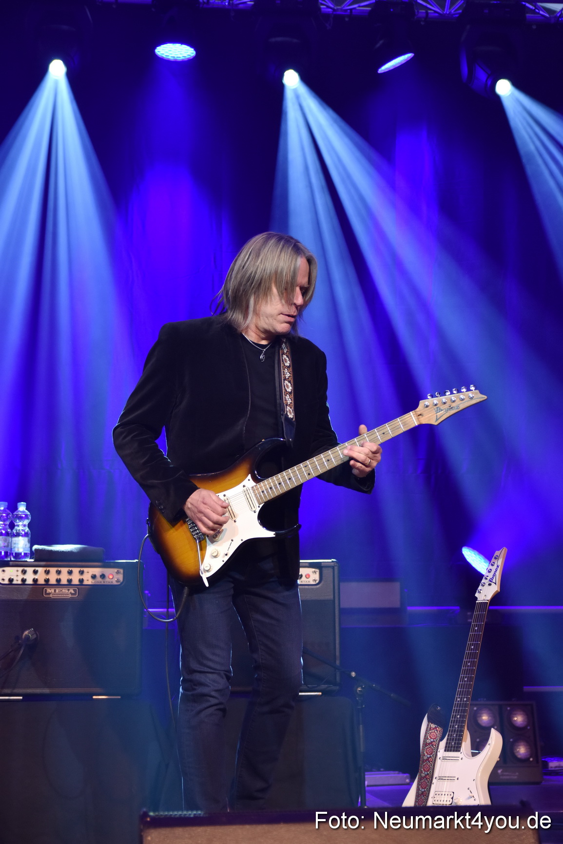 Simon Phillips 020516 0026