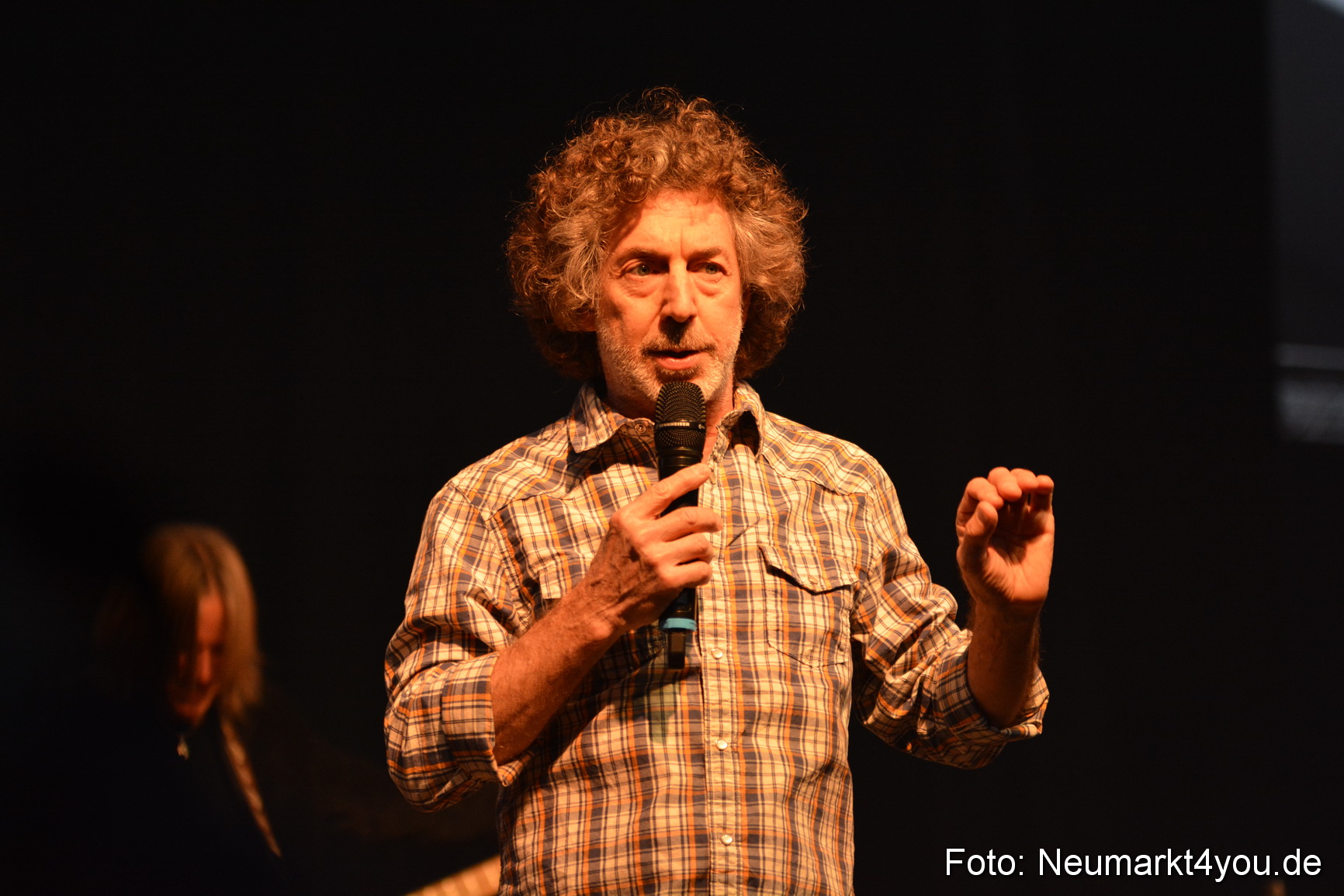 Simon Phillips 020516 0040