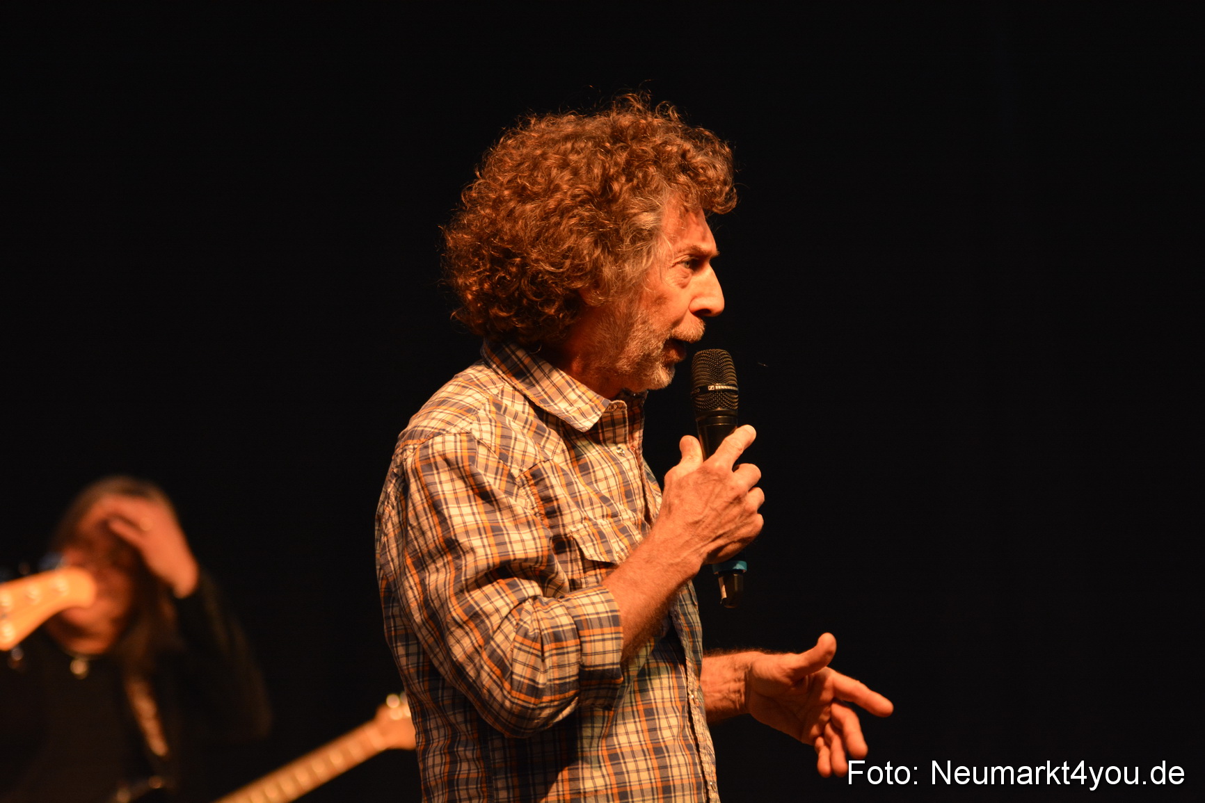 Simon Phillips 020516 0041