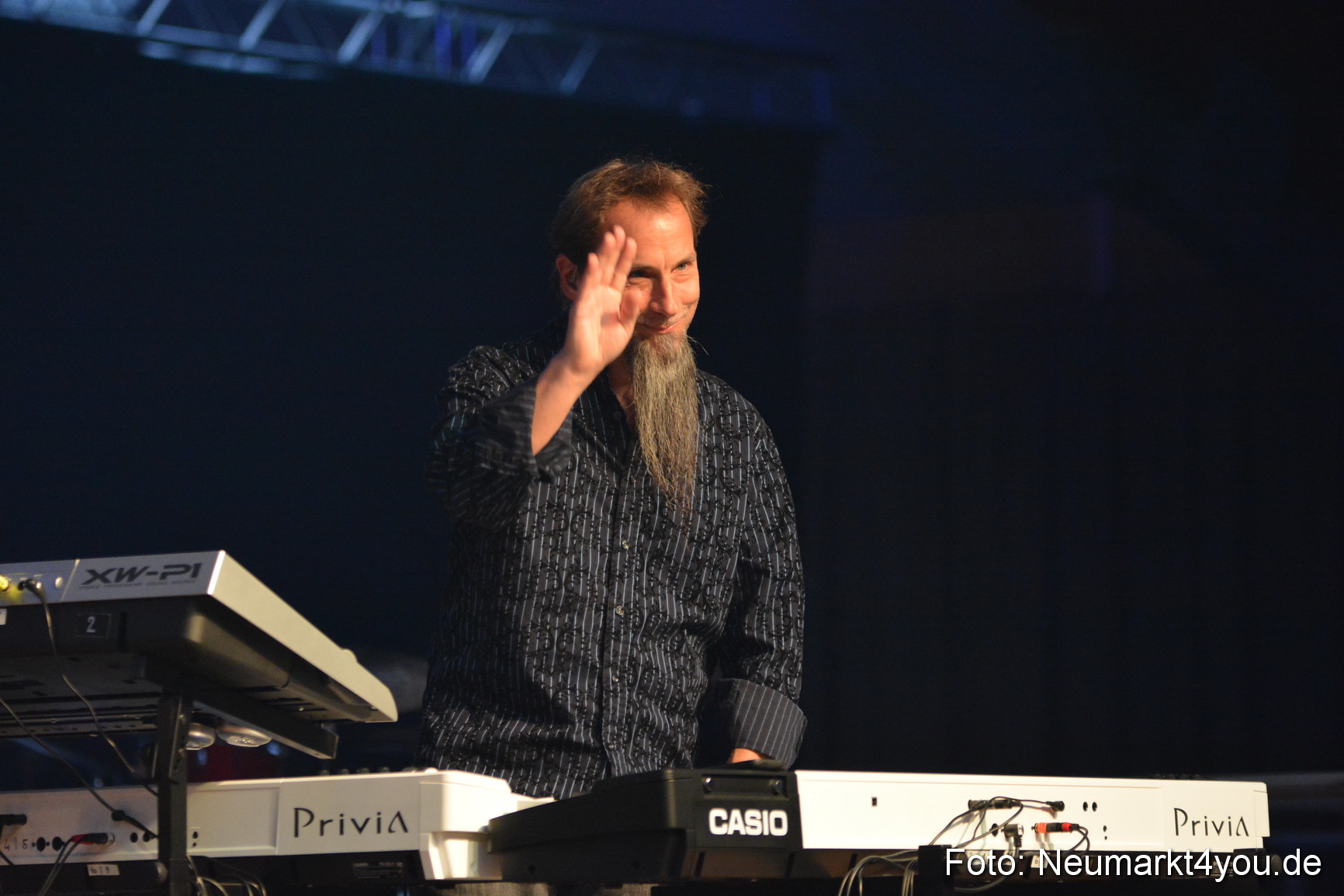 Simon Phillips 020516 0042