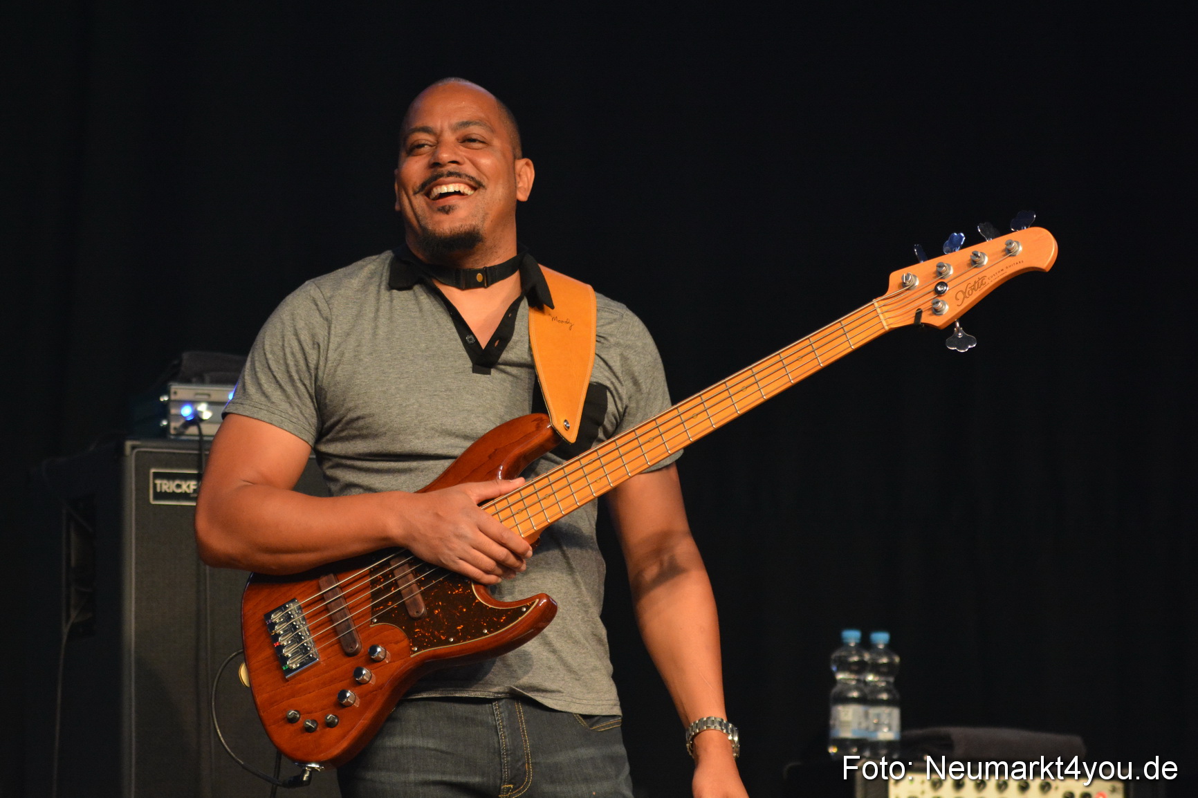 Simon Phillips 020516 0043