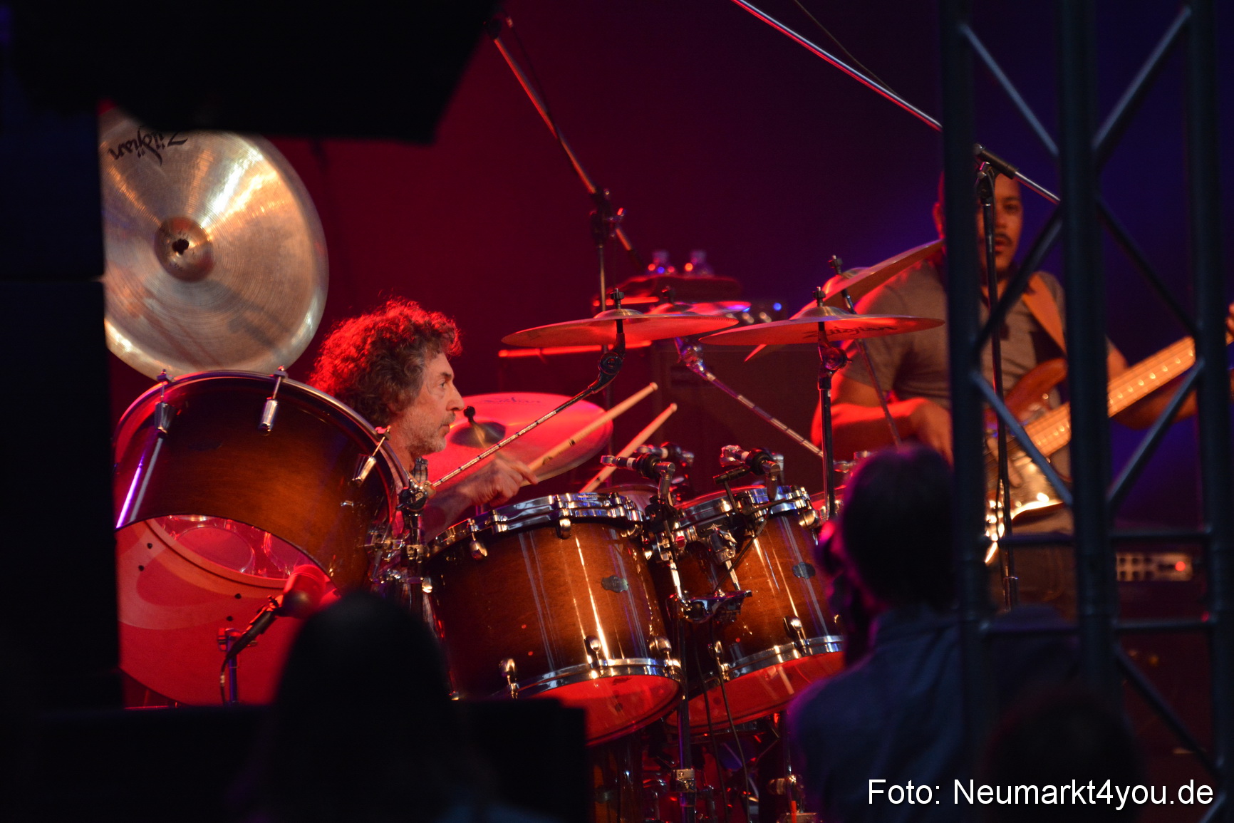 Simon Phillips 020516 0048