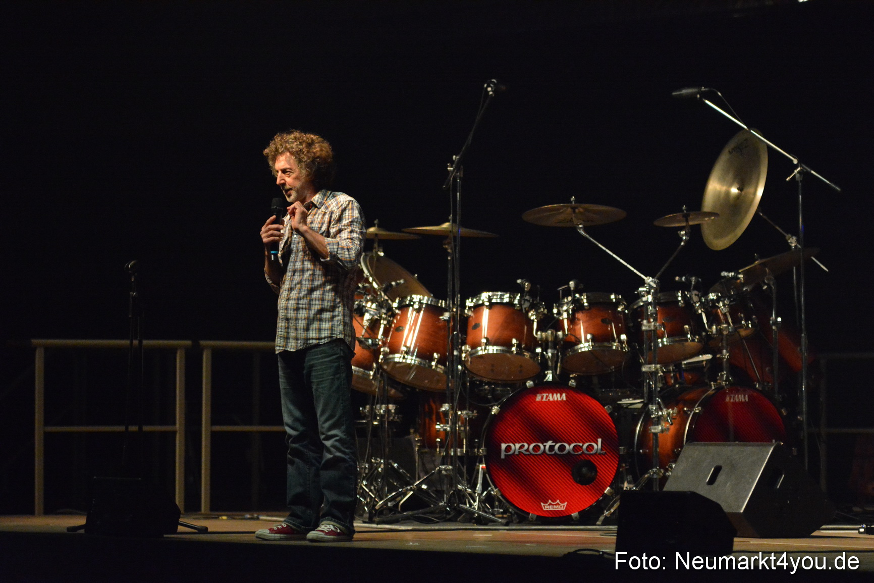 Simon Phillips 020516 0058