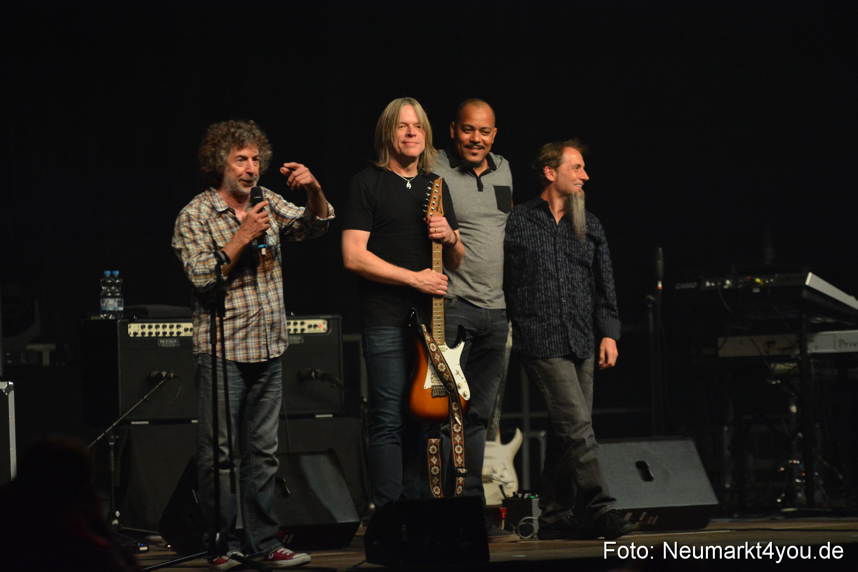 Simon Phillips 020516 0064