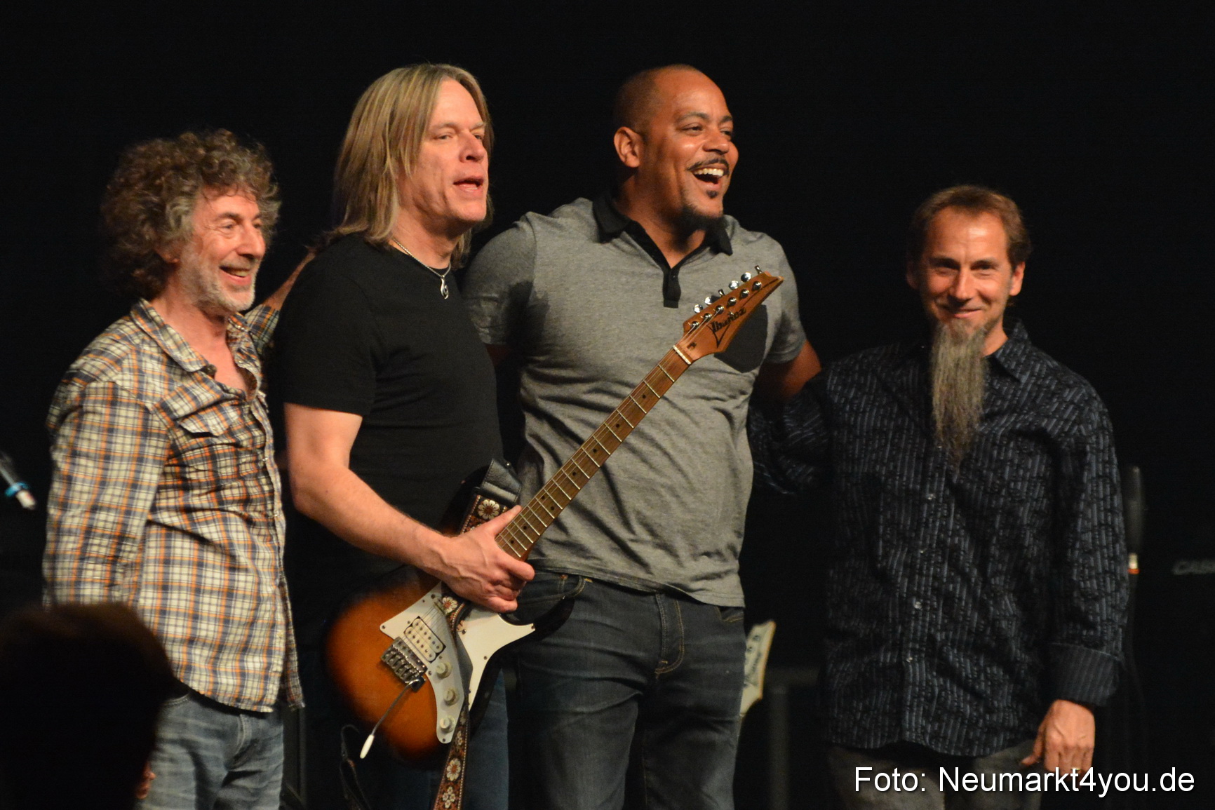 Simon Phillips 020516 0065