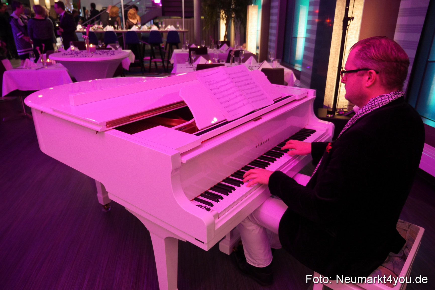 Park inn einweihungsfeier 120216 0019