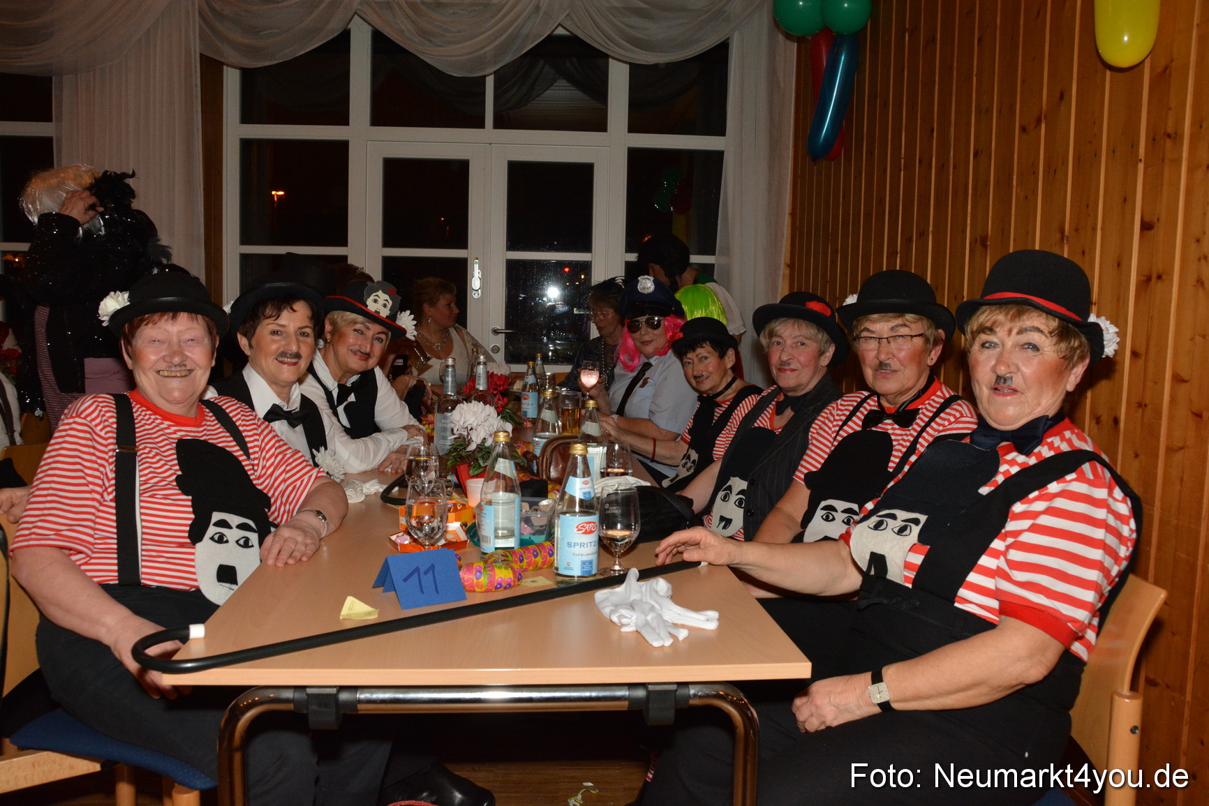 Weiberfasching in Neumarkt 040216 0015