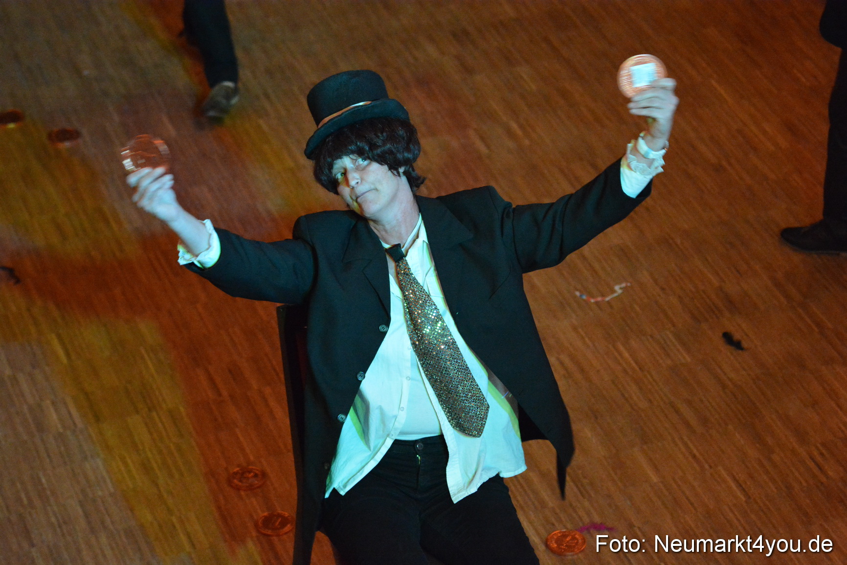 Weiberfasching in Neumarkt 040216 0059