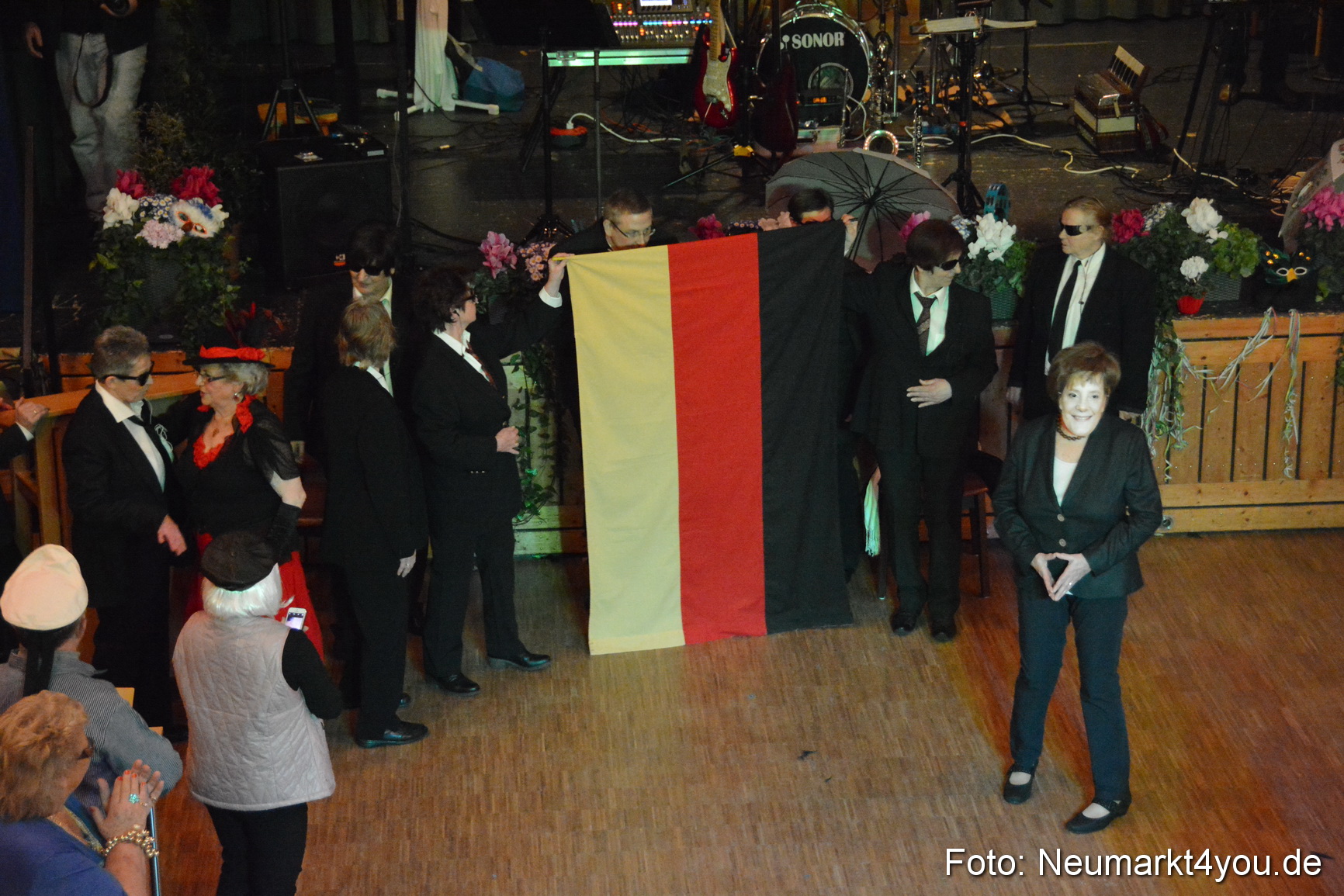 Weiberfasching in Neumarkt 040216 0072