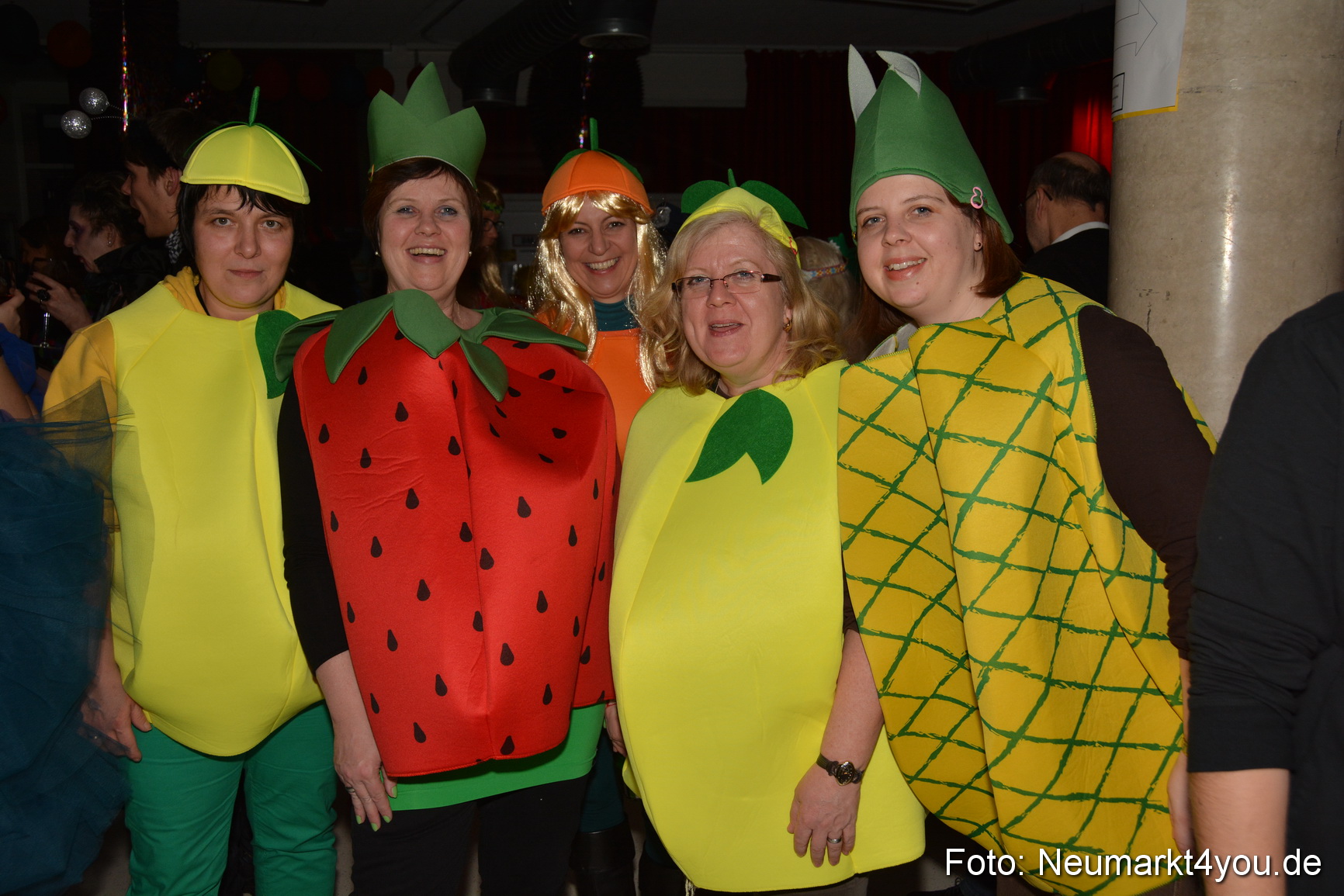 Weiberfasching in Neumarkt 040216 0083