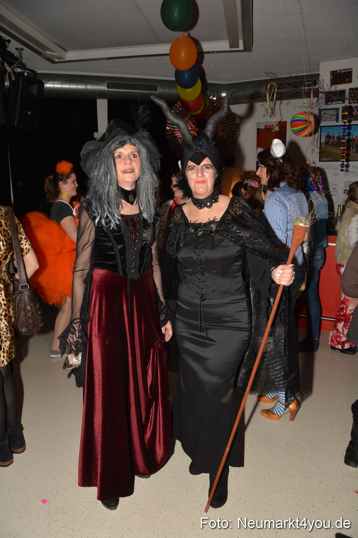 Weiberfasching in Neumarkt 040216 0087