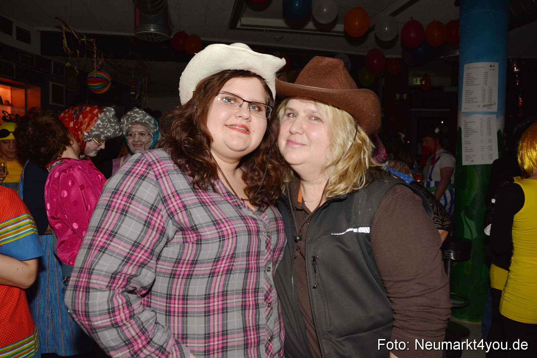 Weiberfasching in Neumarkt 040216 0100