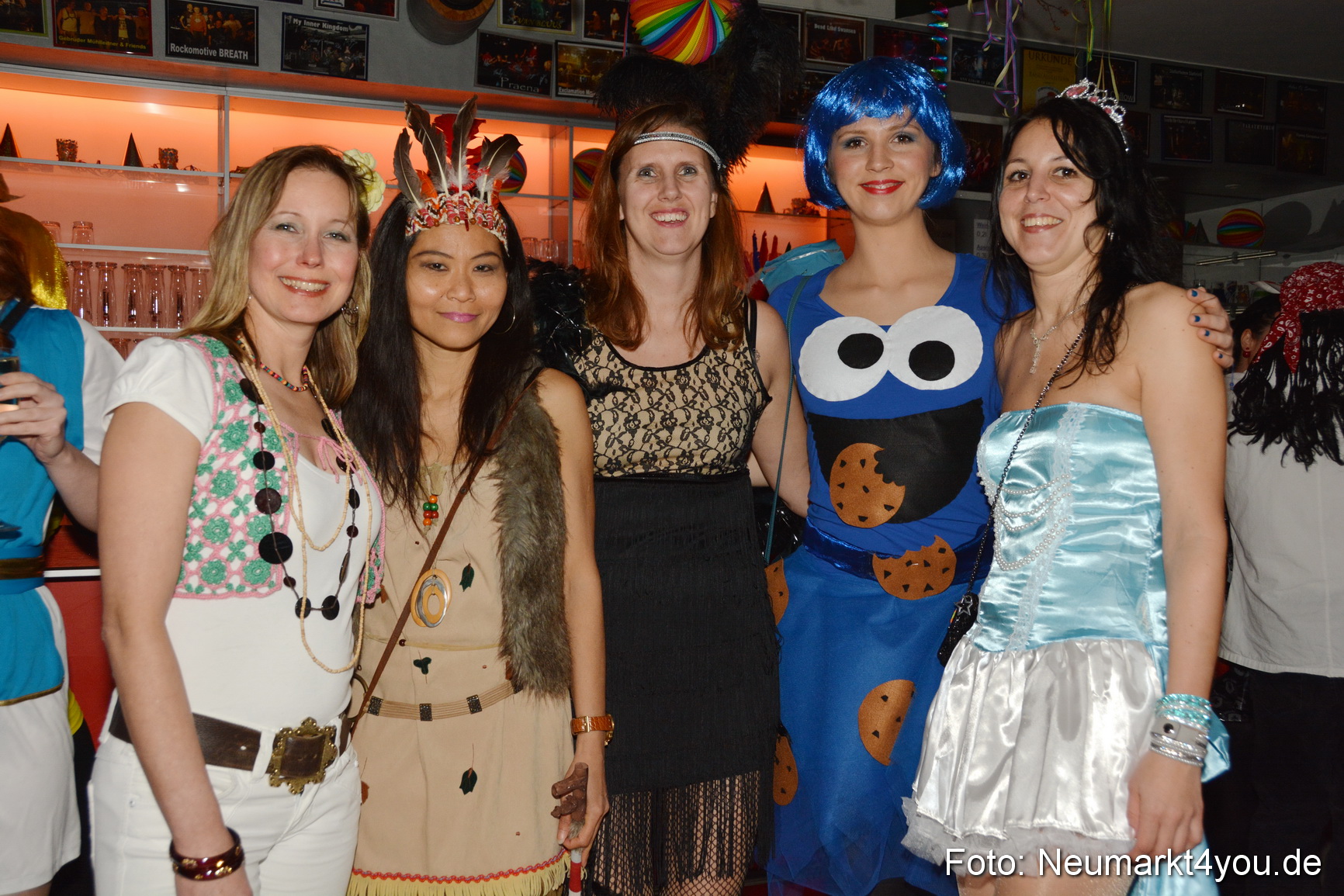 Weiberfasching in Neumarkt 040216 0105