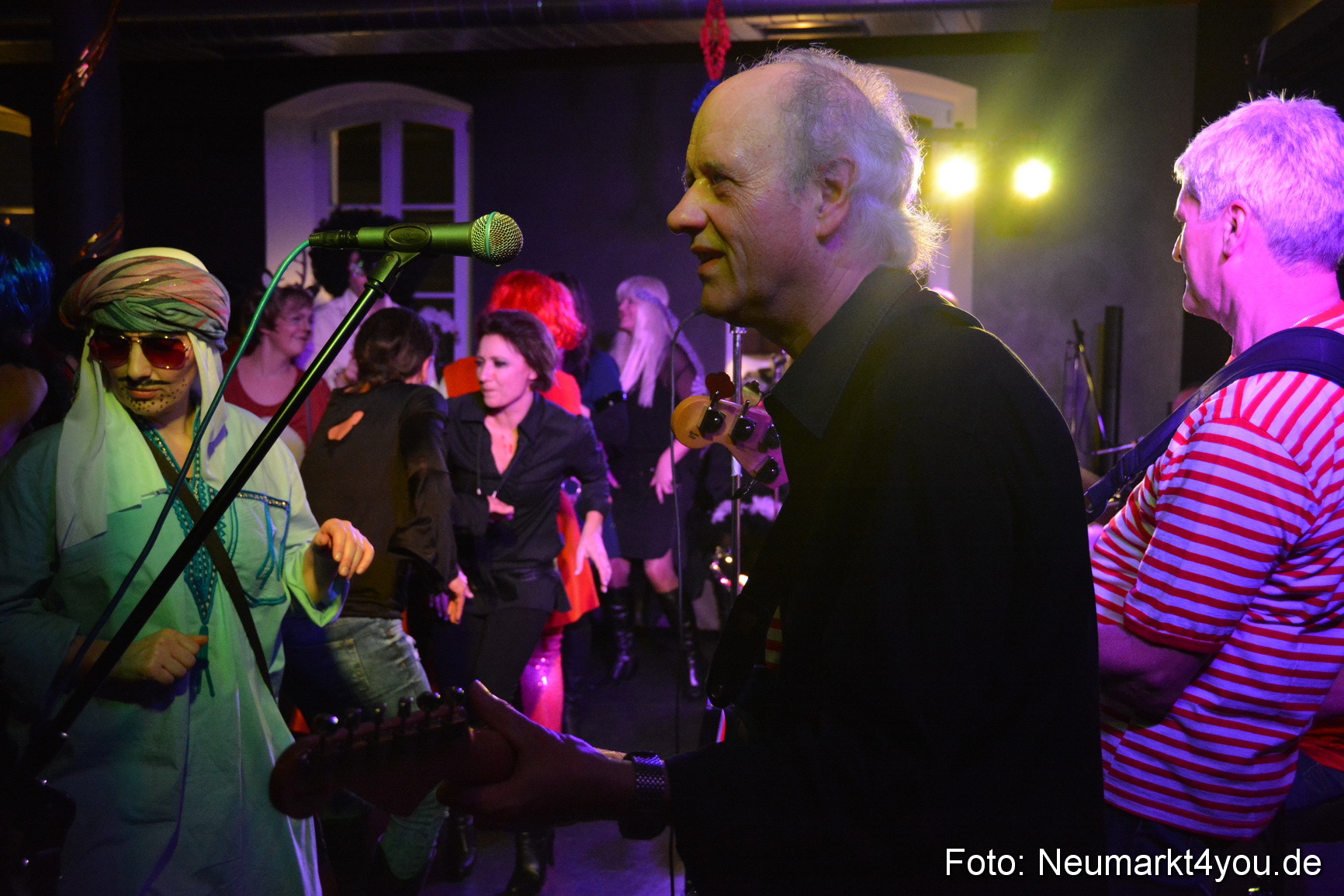 Weiberfasching in Neumarkt 040216 0116