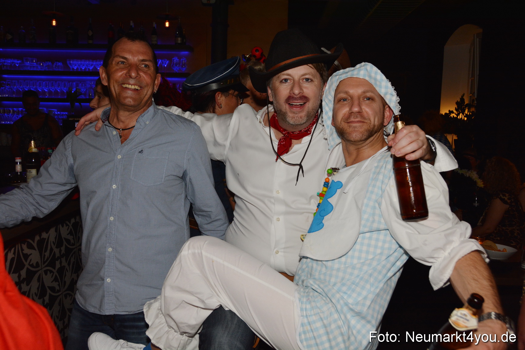 Weiberfasching in Neumarkt 040216 0141