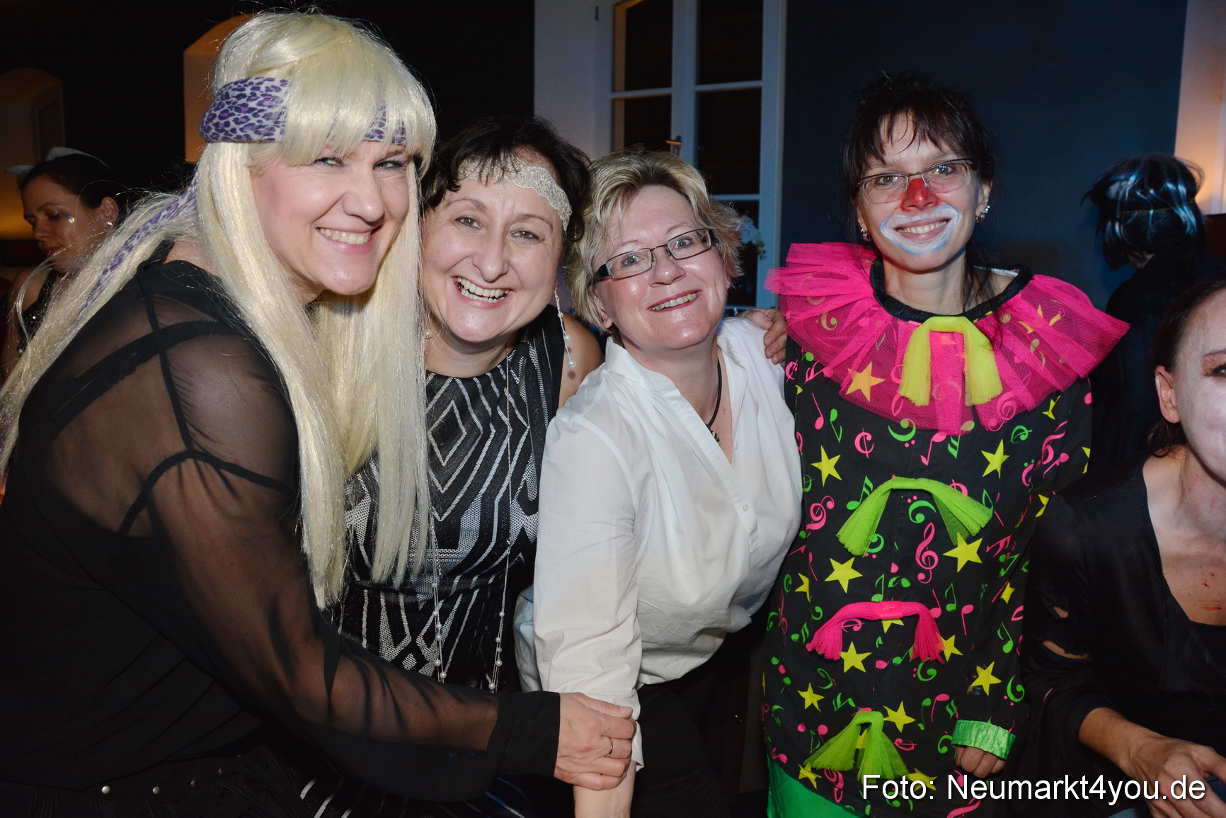 Weiberfasching in Neumarkt 040216 0154