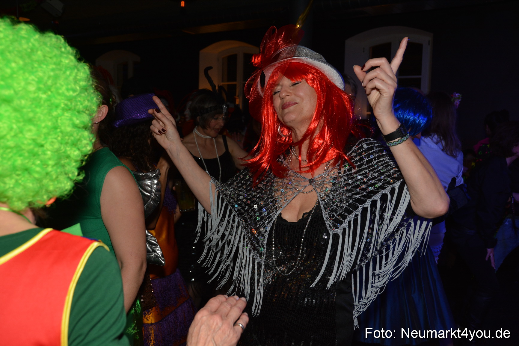 Weiberfasching in Neumarkt 040216 0155