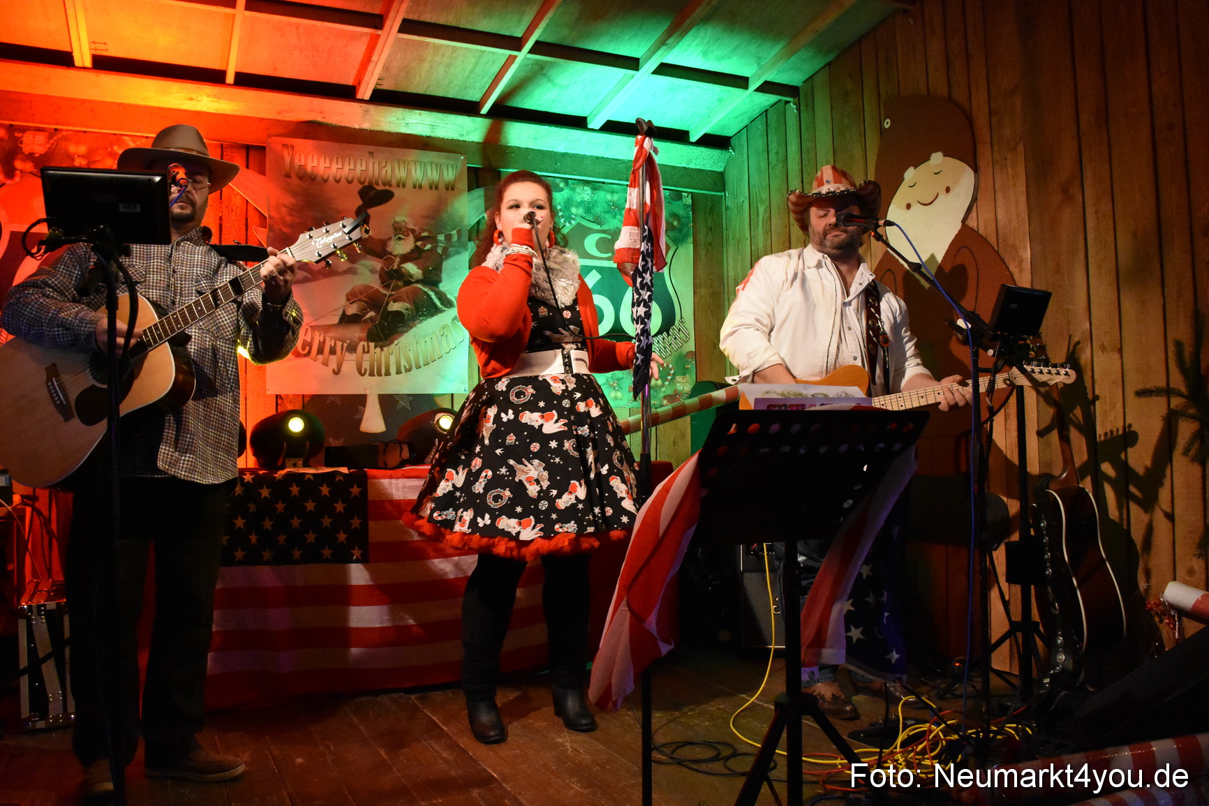 Weihnachtsmarkt Neumarkt 2016 0003