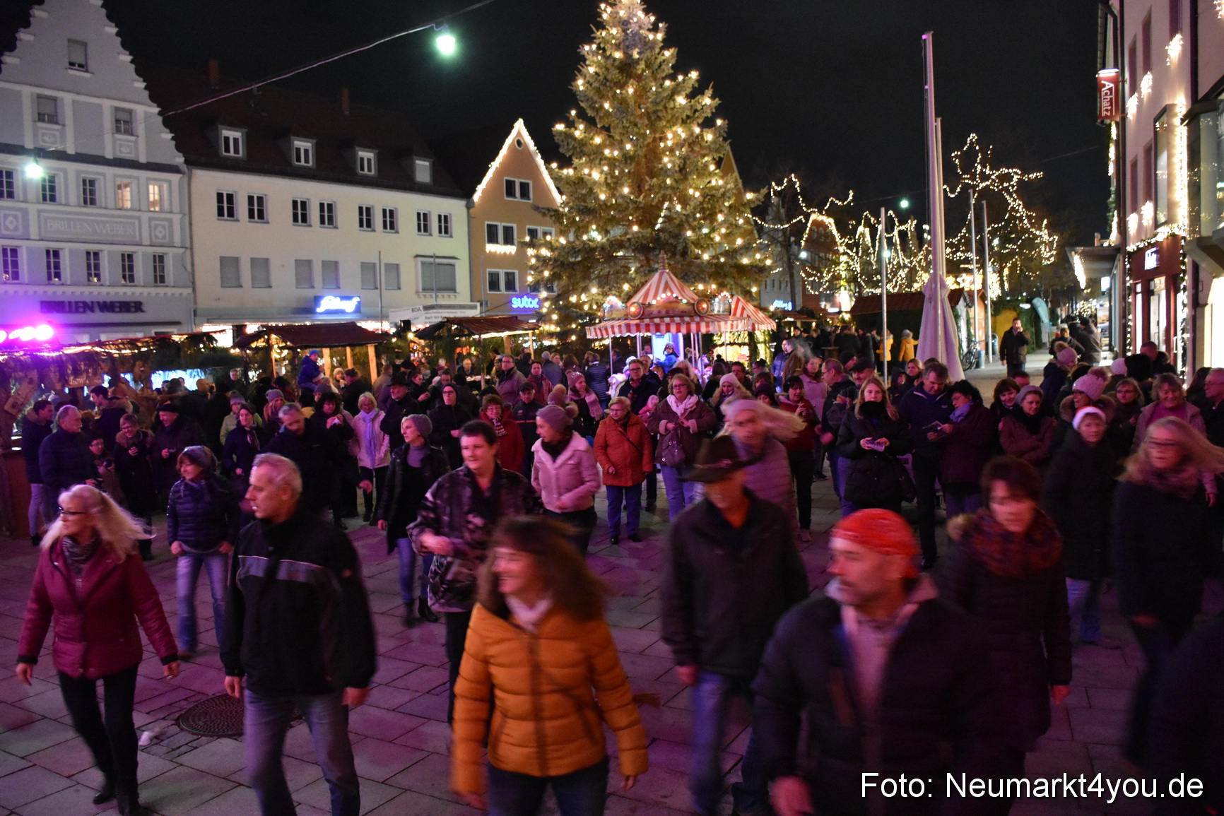 Weihnachtsmarkt Neumarkt 2016 0004
