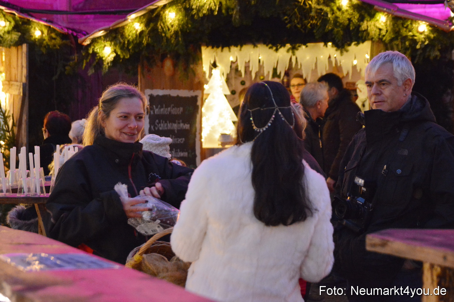 Weihnachtsmarkt Neumarkt 2016 0030